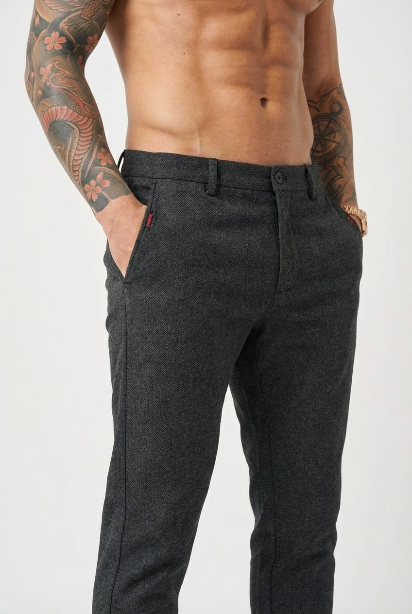 Luca Slim-Fit Black Pants - Sleek, Everyday Essential