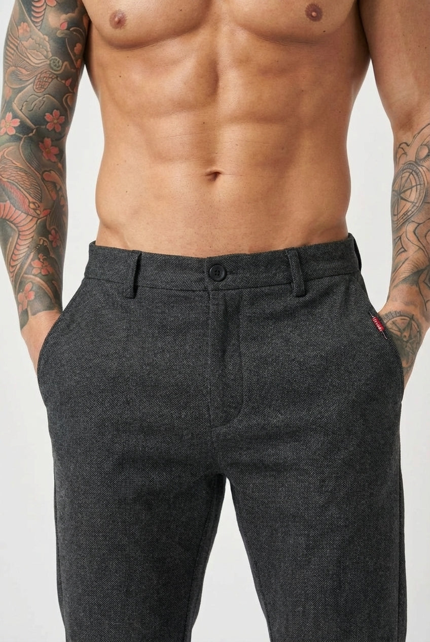 Luca Slim-Fit Black Pants - Sleek, Everyday Essential